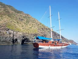Gulet in Lipari thumbnail 9