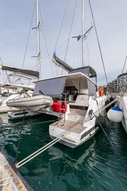 Isla 40 in Lefkada / Port of Lefkas thumbnail 41