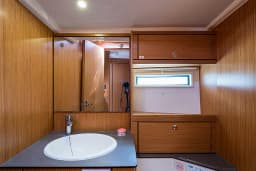 Bavaria Cruiser 56 in Lefkada / Port of Lefkas thumbnail 24