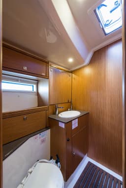 Bavaria Cruiser 56 in Lefkada / Port of Lefkas thumbnail 31