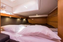Bavaria Cruiser 56 in Lefkada / Port of Lefkas thumbnail 7