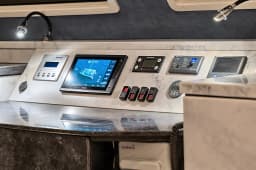 Luna 49 in Split / MCI Marine Club International thumbnail 36