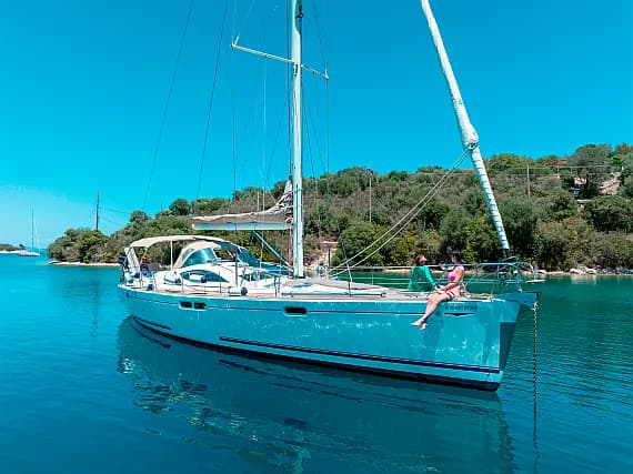 Jeanneau 54 in Athens / Alimos Marina - Photo 1