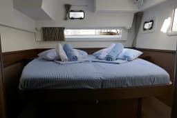 Lagoon 42 in Lavrion Main Port thumbnail 8