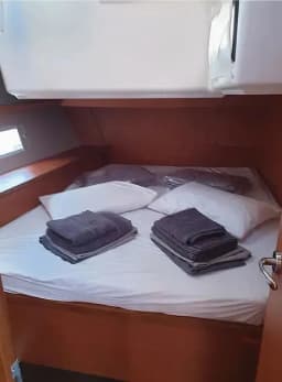 Dufour 470 in Lefkada / Ligia / Lygia Marina thumbnail 5