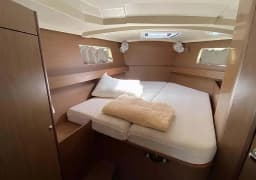 Oceanis 41.1 in Lefkada / D-Marin Marina Lefkas thumbnail 10
