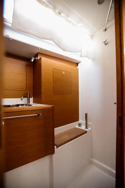 Sun Odyssey 449 in Athens / Alimos Marina thumbnail 13