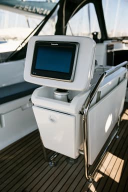 Sun Odyssey 449 in Athens / Alimos Marina thumbnail 15