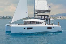 Lagoon 42 in Lavrion Main Port thumbnail 9