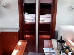 Oceanis 46.1 in Athens / Alimos Marina thumbnail 2