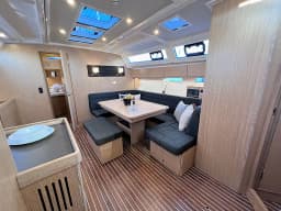 Bavaria Cruiser 46 in Pula / Tehnomont Marina Veruda thumbnail 21