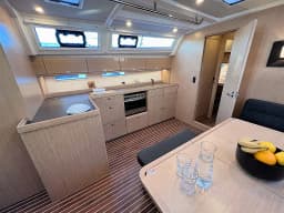 Bavaria Cruiser 46 in Pula / Tehnomont Marina Veruda thumbnail 24