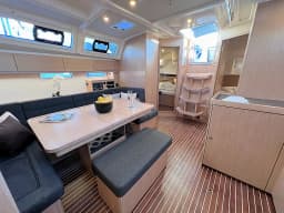 Bavaria Cruiser 46 in Pula / Tehnomont Marina Veruda thumbnail 28