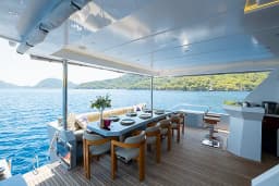 Motoryacht in Göcek Mucev Marina thumbnail 6