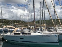 Dufour 335 Grand Large in Primošten / Marina Kremik thumbnail 7