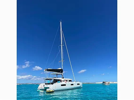 Lagoon 46 in Mallorca / Palma de Mallorca / Marina Naviera Balear - Photo 1