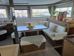 Lagoon 46 in Mallorca / Palma de Mallorca / Marina Naviera Balear thumbnail 2