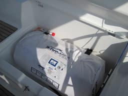 Oceanis 41.1 in Sicily / Capo d'Orlando Marina thumbnail 10