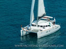 Lagoon 380 in Dubrovnik / ACI Marina Dubrovnik thumbnail 8