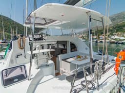 Lagoon 380 in Dubrovnik / ACI Marina Dubrovnik thumbnail 9
