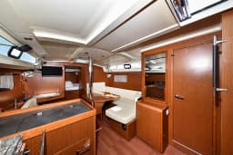 Oceanis 41.1 in Sukošan / D-Marin Dalmacija Marina thumbnail 40
