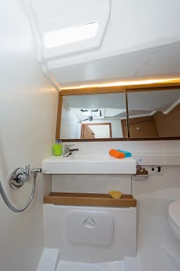 Sun Odyssey 440 in Corfu / Gouvia / D-Marin Marina Gouvia thumbnail 15
