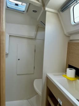 Hanse 348 in Lefkada / Port of Lefkas thumbnail 12