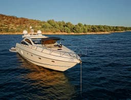 Sunseeker Predator 72 in Podstrana / Marina Lav thumbnail 12