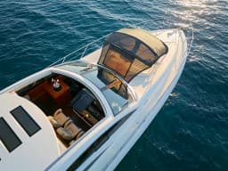 Sunseeker Predator 72 in Podstrana / Marina Lav thumbnail 18