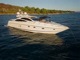Sunseeker Predator 72 in Podstrana / Marina Lav thumbnail 20