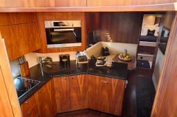 Sunseeker Predator 72 in Podstrana / Marina Lav thumbnail 33