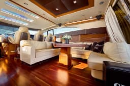 Sunseeker Predator 72 in Podstrana / Marina Lav thumbnail 40