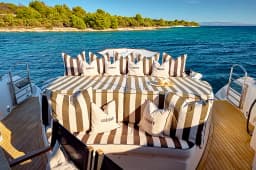 Sunseeker Predator 72 in Podstrana / Marina Lav thumbnail 44