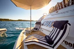 Sunseeker Predator 72 in Podstrana / Marina Lav thumbnail 53