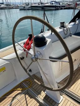 Dehler 38 SQ in Lavrion / Olympic Marina thumbnail 10