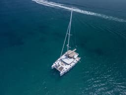 Lagoon 52F in Sardinia / Portisco / Cala dei Sardi thumbnail 35
