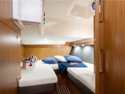 Bavaria Cruiser 56 in Lavrion / Olympic Marina thumbnail 11