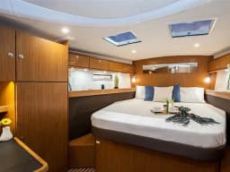Bavaria Cruiser 56 in Lavrion / Olympic Marina thumbnail 6