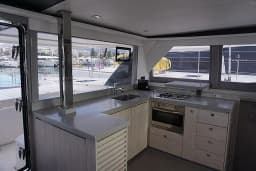 Leopard 45 in Mykonos / Tourlos Marina thumbnail 10