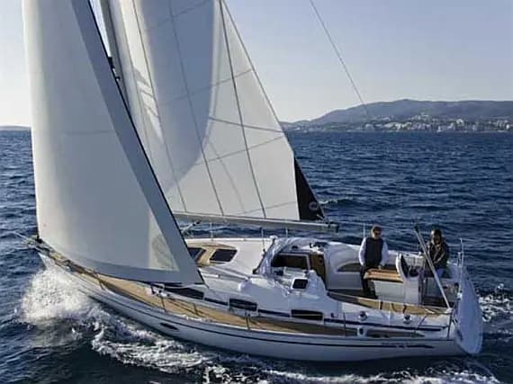 Bavaria 34 Cruiser in Kiato - Photo 1