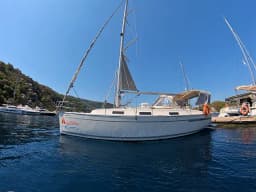 Bavaria 32 Cruiser in Marmaris / Adaköy Marina thumbnail 1