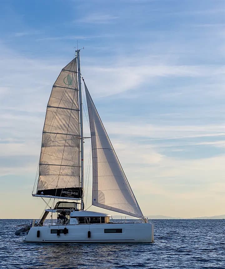 Lagoon 40 in Athens / Alimos Marina - image 1