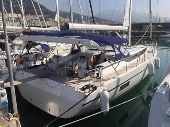Bavaria C45 in Salerno - Photo 1