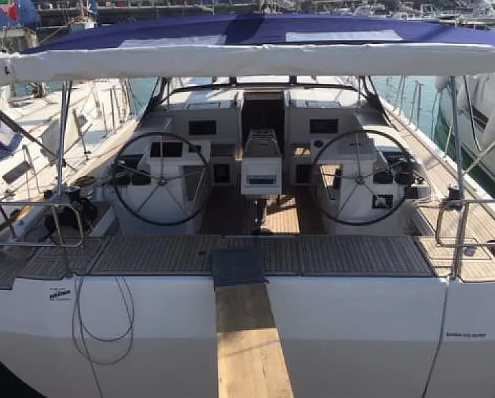 Bavaria C45 in Salerno - Photo 4