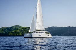 Helia 44 in Tivat / Porto Montenegro thumbnail 9