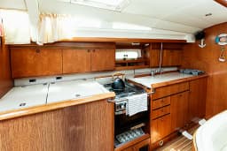 Sun Odyssey 45 in Nikiti - Chalkidiki / Nikiti thumbnail 14