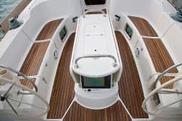 Sun Odyssey 45 in Nikiti - Chalkidiki / Nikiti thumbnail 3
