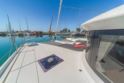Lagoon 46 in Lavrion Main Port thumbnail 3