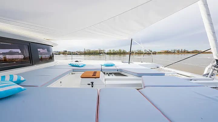 Lagoon 46 in Athens / Alimos Marina - Photo 4