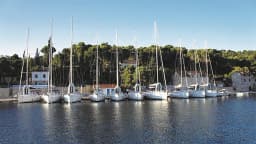 Oceanis 50 Family in Šolta / Rogač thumbnail 5